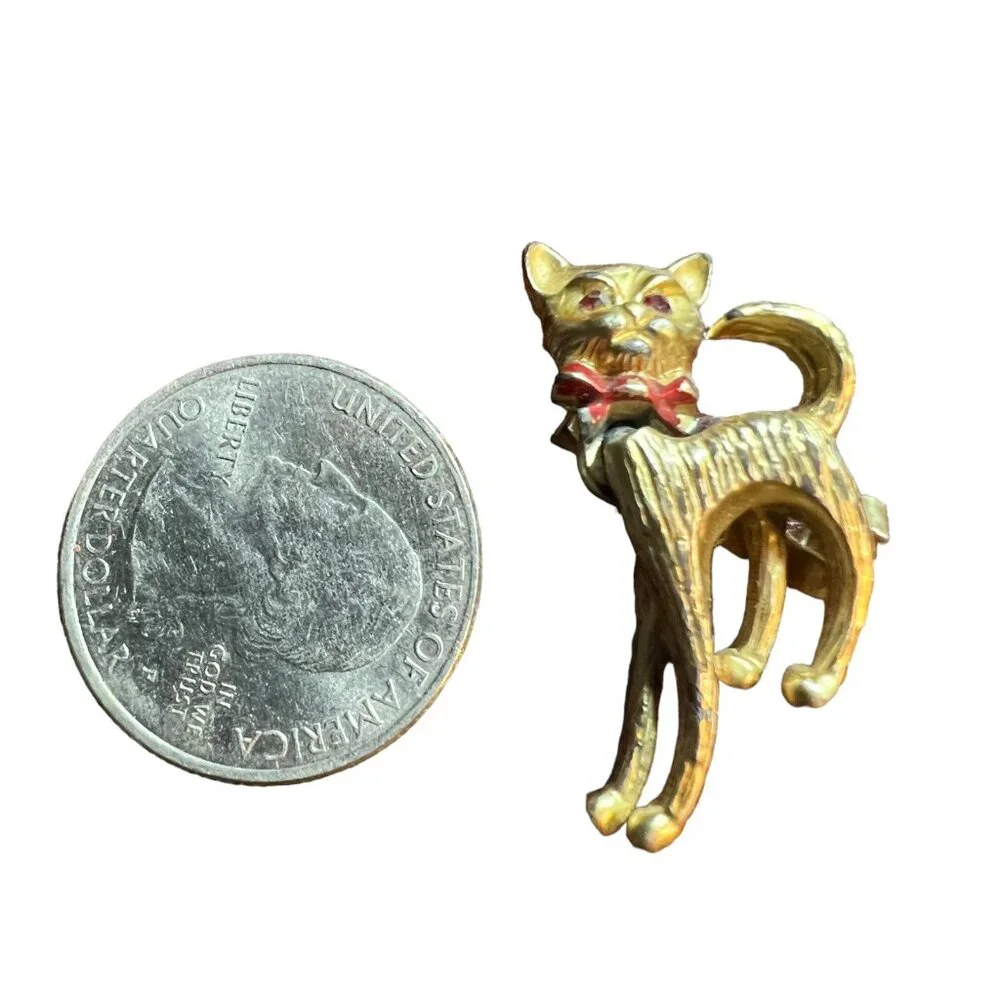 Cat Brooch Gold Tone‎ Red Tie Articulated Moving Head Vintage Kitten Pin